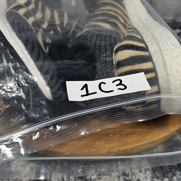 Adidas UltraBoost DNA Animal Pack Zebra Black Men’s Size 10 Running Shoes FZ2730